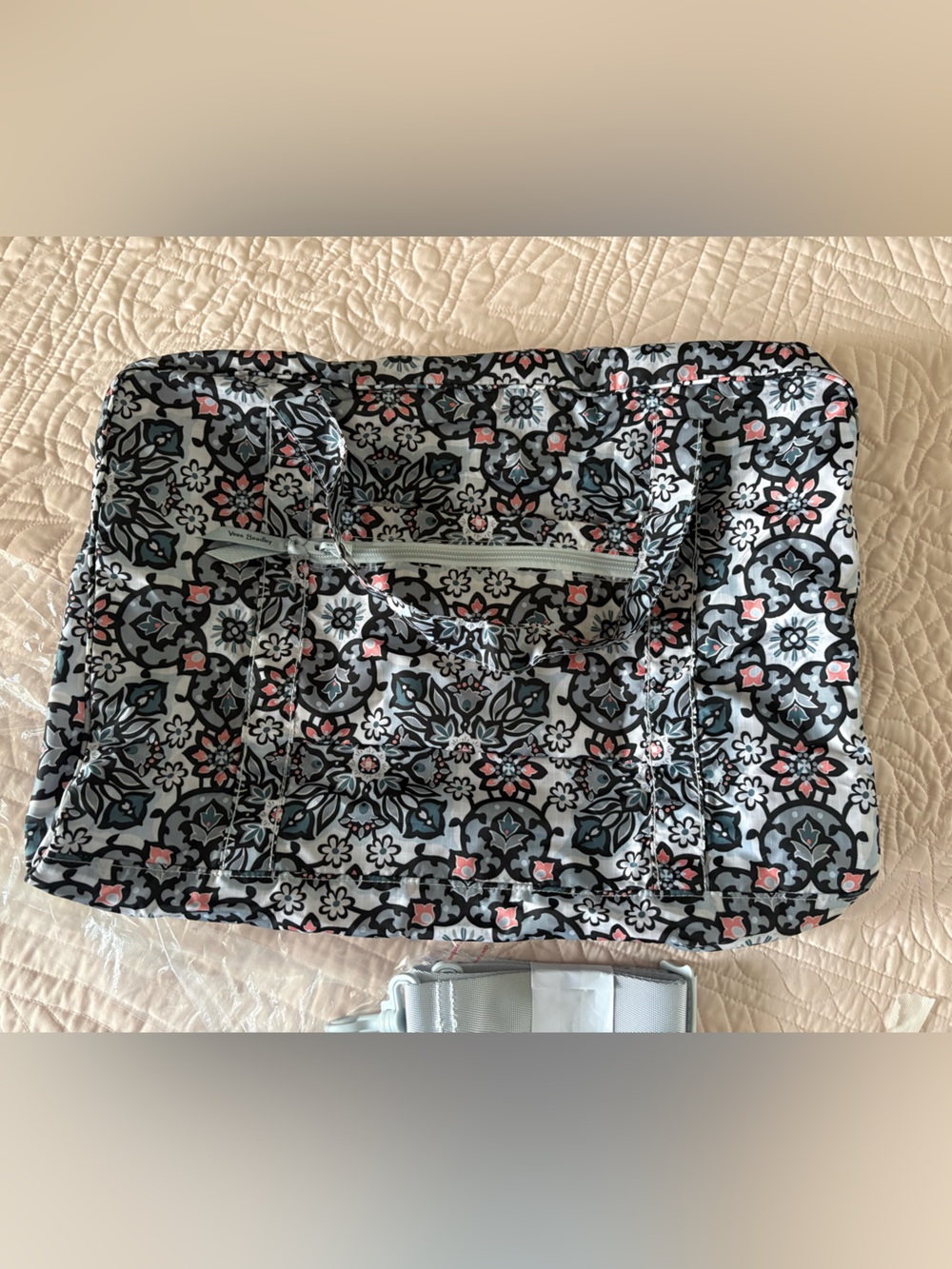 Vera Bradley paisley print duffel bag lightweight